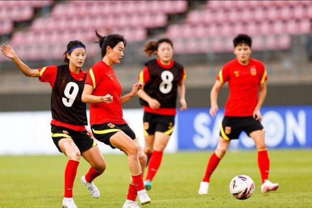 老女人av在线